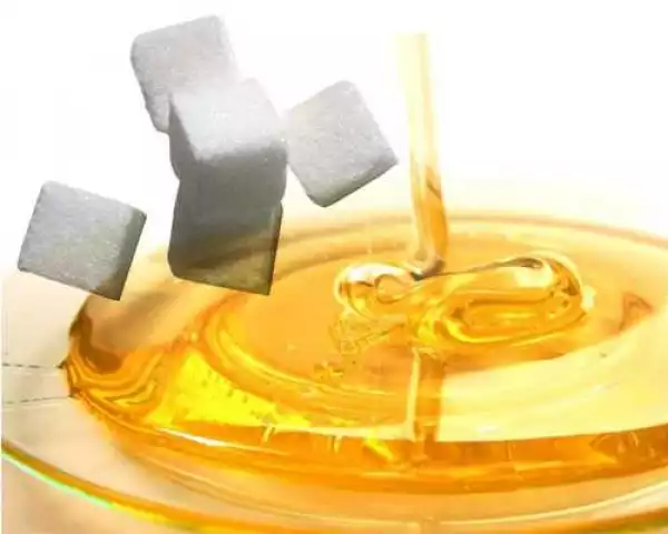 Six Reasons Why You Should Replace Sugar With Honey